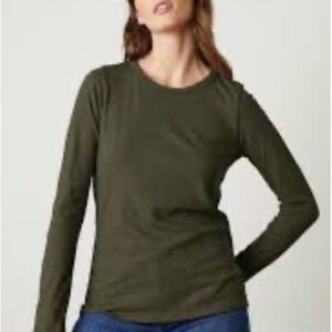 Velvet by Graham & Spencer Lizzie Original Slub Long Sleeve Tee - Medium in Aloe